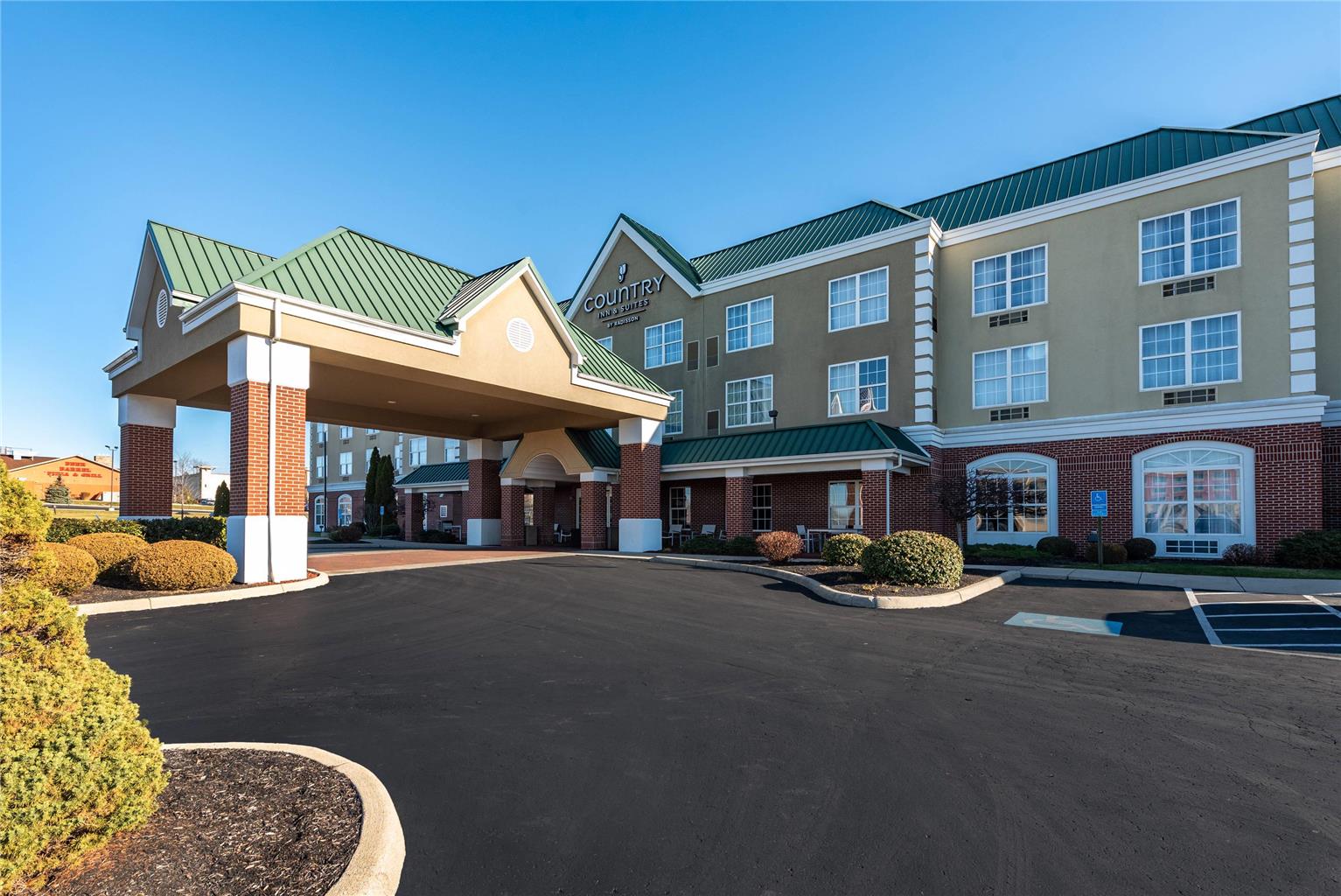 Country Inn & Suites by Radisson Findlay OH - photo 3