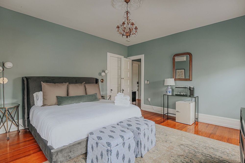 The Historic Berkeley Place - photo 20