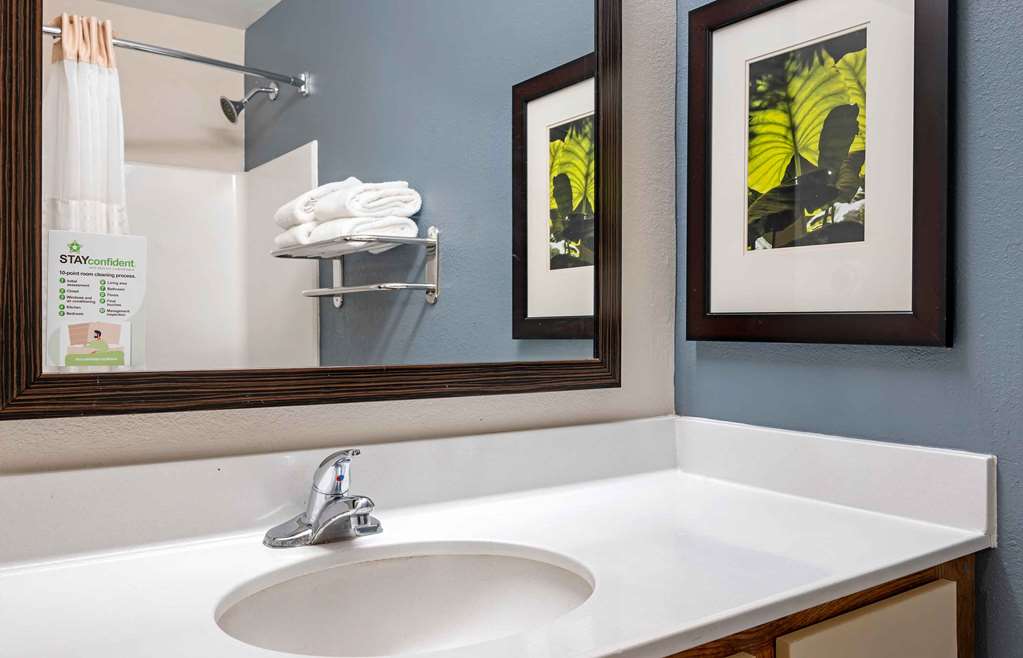 Extended Stay America Suites Cincinnati Blue Ash Reed Hartma - photo 38