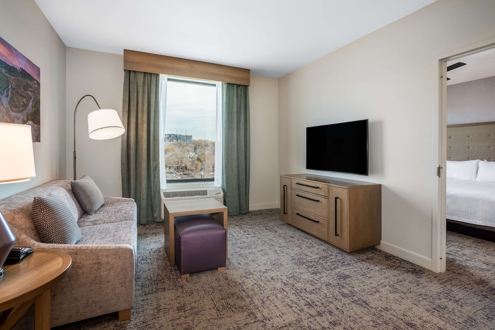 Homewood Suites by Hilton Albuquerque Downtown - photo 16