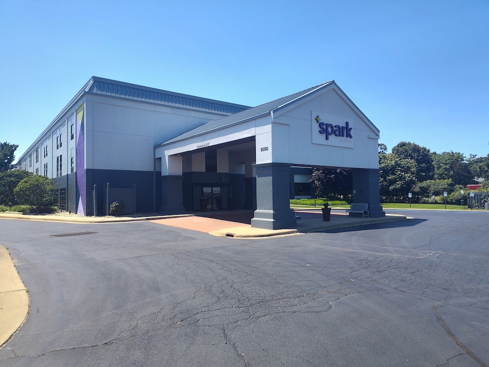 Spark by Hilton Stevensville - photo 65