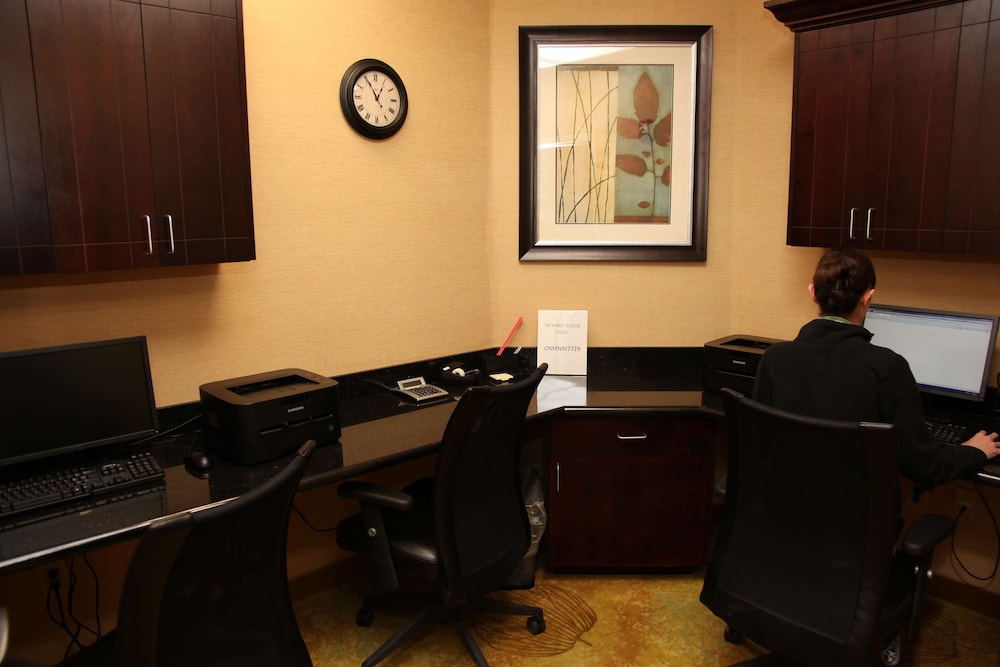 Hampton Inn & Suites Carlsbad - photo 38
