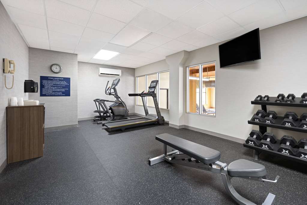 Days Inn & Suites by Wyndham Bozeman - photo 7