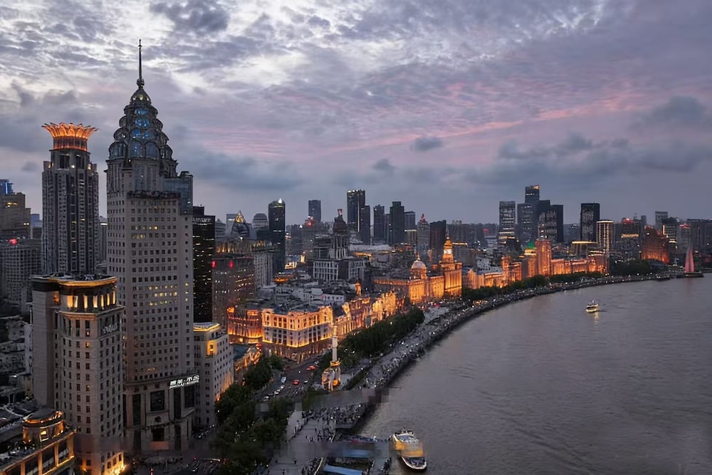 Jinglai Hotel Bushe Shanghai Bund Branch — 4-Star Luxury Hotel in Shanghai, People's Republic of China