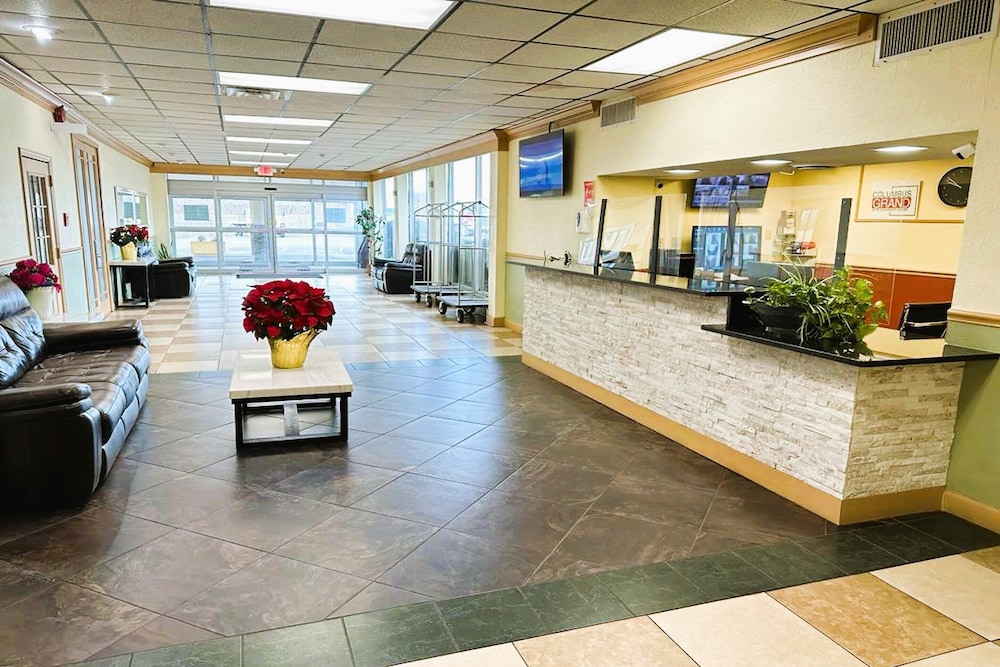 Buckeye Inn Express - photo 4