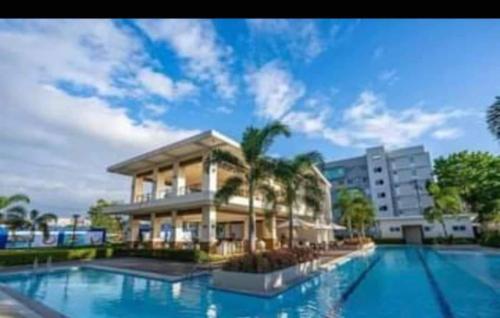 Caren 8 Spatial Condo Maa 2br fully furnished wtih unli Pool access — 5-Star Luxury Hotel in Davao, Philippines