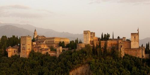 Apartamento centro — 4-Star Luxury Hotel in Granada, Spain