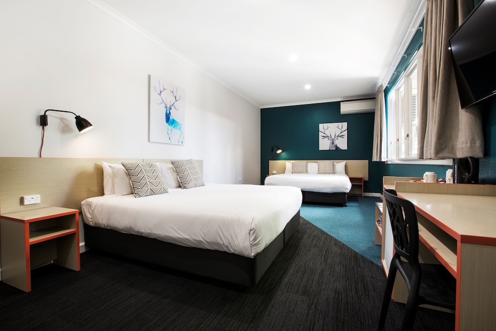 Greenacre Hotel - carbon neutral hotel in Sydney