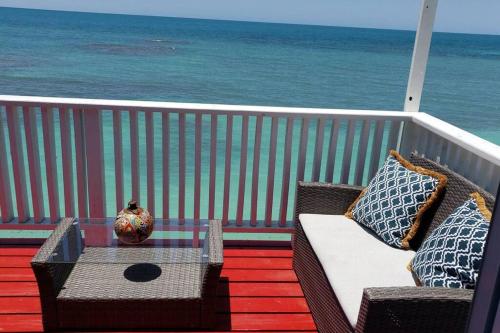 The Red Door Beach House Buye Beach — 4-Star Luxury Hotel in Cabo Rojo, Puerto Rico