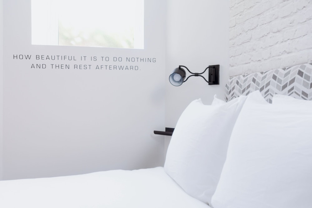 Hotel Hive - photo 79