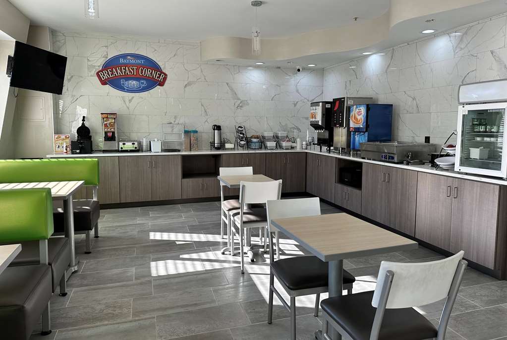 Baymont by Wyndham Noblesville - photo 27