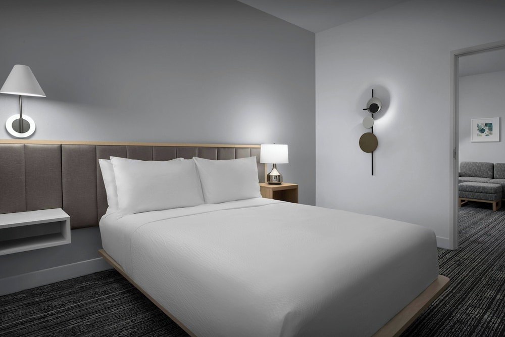 TownePlace Suites by Marriott Fort Myers Gulf Coast - photo 10