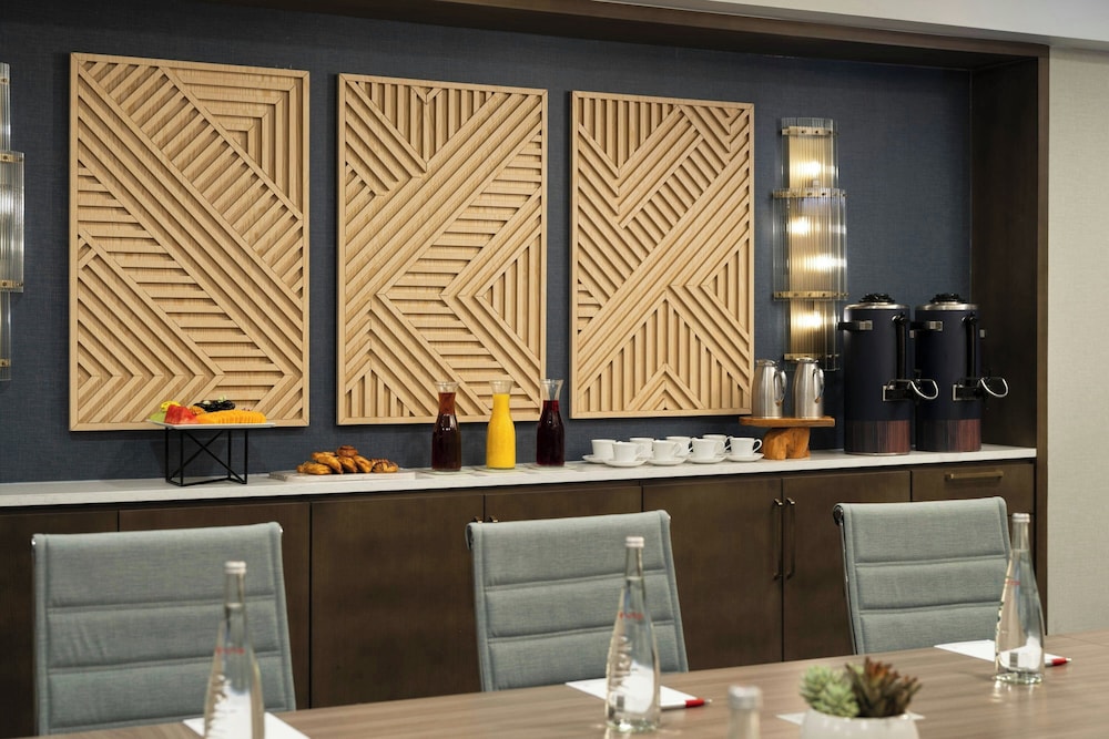 Torrance Marriott Redondo Beach - photo 58