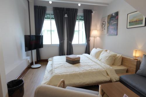 Entire Home 2BR 2BA Chinatown near Yaowarat Songwat