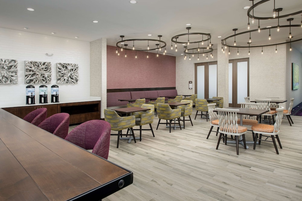 Hilton Garden Inn Columbia Airport - photo 39