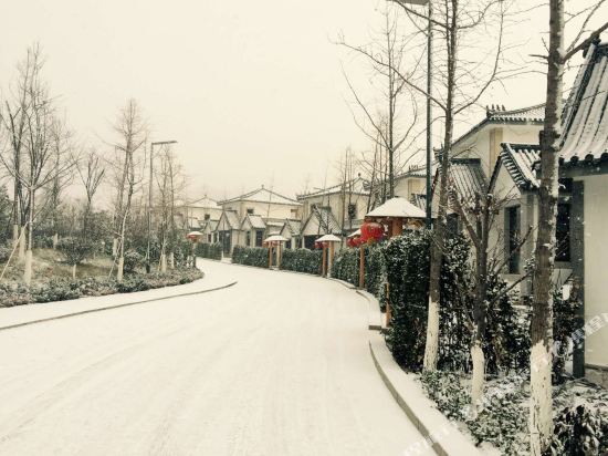 Aishan Hot Spring Resort — hotel in Zhuangyuan