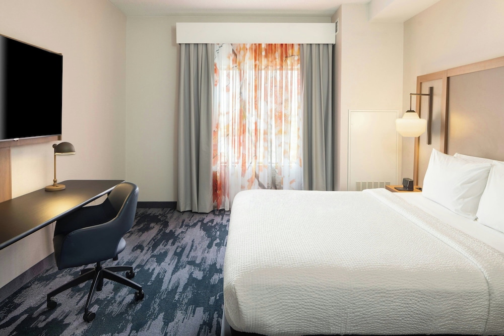 Fairfield Inn & Suites by Marriott Buffalo Airport - photo 8