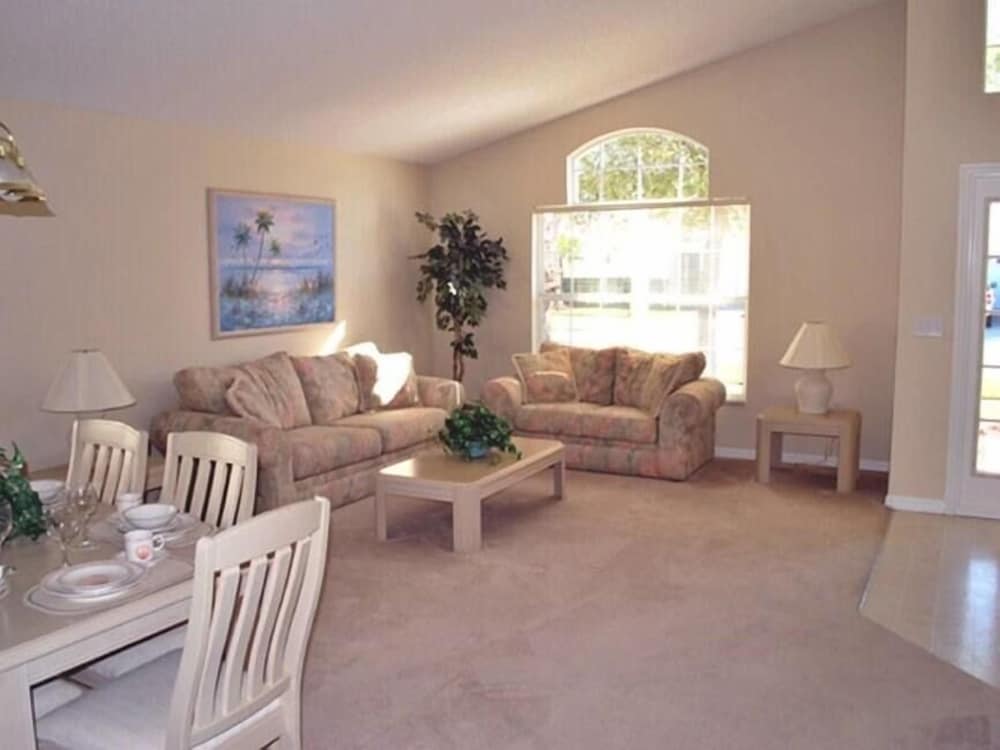 Ref 06 Modern 4 Bed Villa With own Pool Gated Resort - photo 8