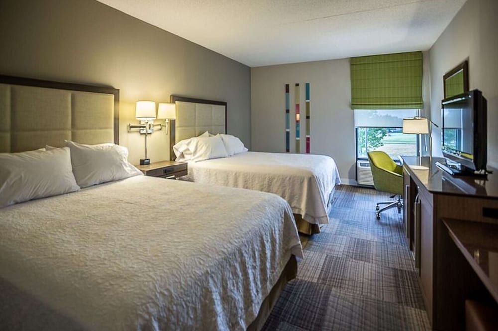 Hampton Inn Somerset - photo 32