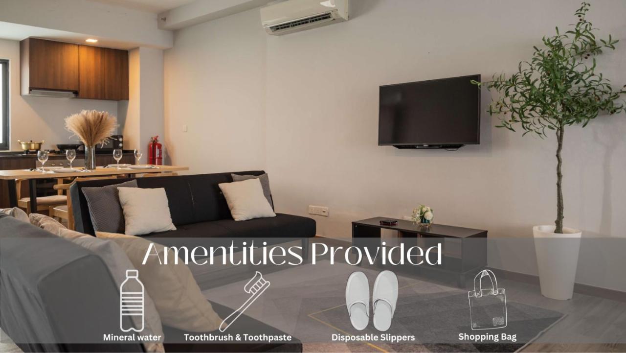 Deluxe Seaview Suite Twin Bed by The Only Bnb — 4-Star Luxury Hotel in Tanjung Tokong, Malaysia