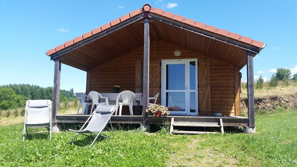Les Chalets du Piou - last minute hotel in Bussieres