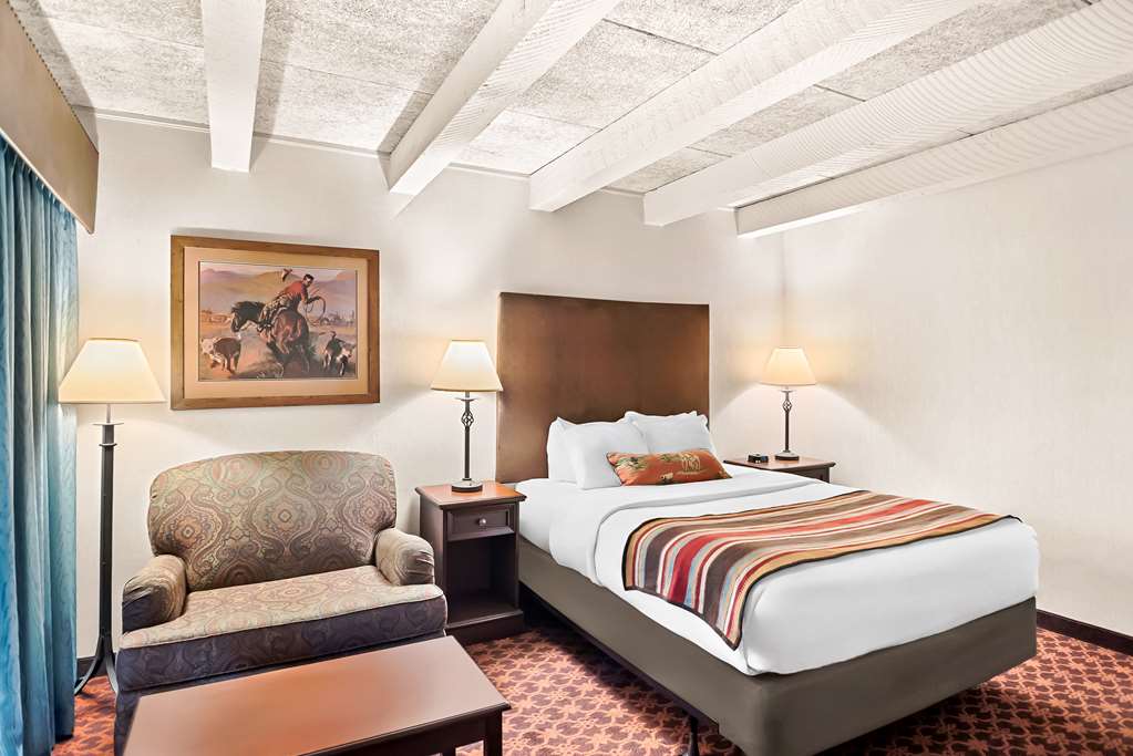 Best Western Outlaw Inn - photo 25
