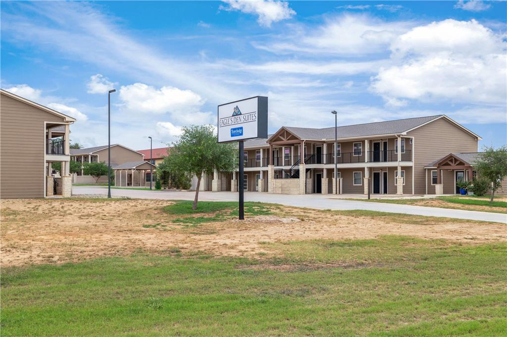 Eagle's Den Suites Carrizo Springs a Travelodge by Wyndham - photo 3