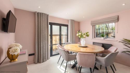 Dovecote House Luxury Town House Dog Friendly