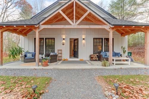 Thistle Pond Cottage — 4-Star Luxury Hotel in Biddeford, United States