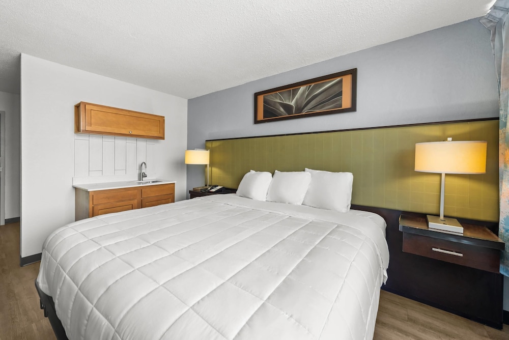 Suburban Studios Fairborn Dayton - photo 15