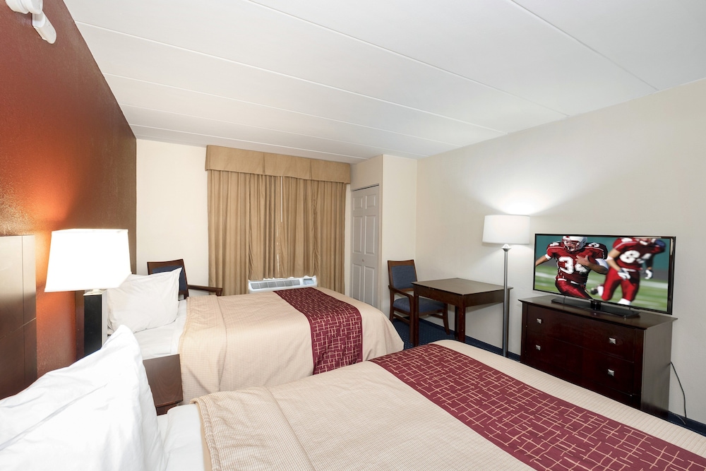 Red Roof Inn Annapolis - photo 18
