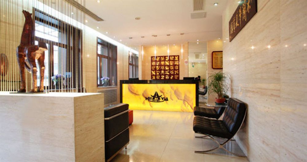 Huaxia Milano — 4-Star Luxury Hotel in Milan, Italy