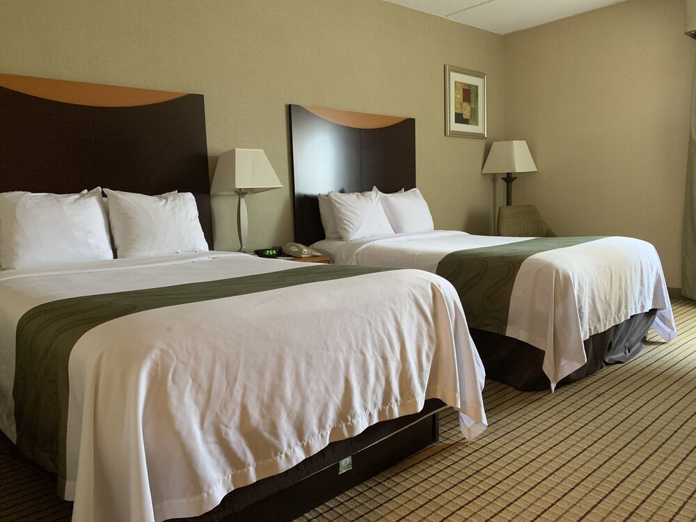 Quality Inn Spring Valley Nanuet - photo 21