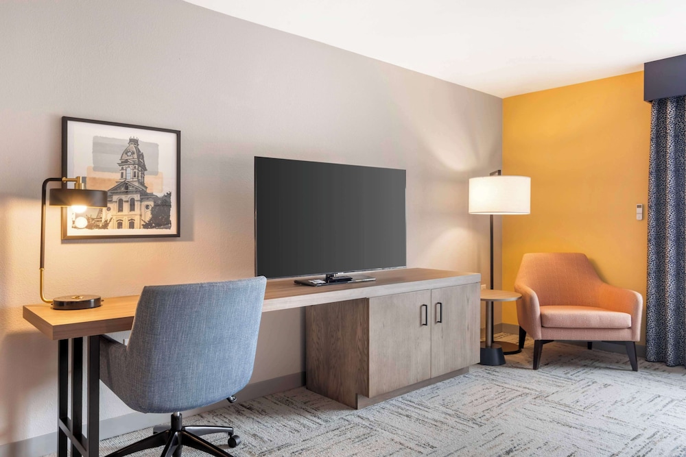 Hilton Garden Inn Charlotte Concord - photo 12