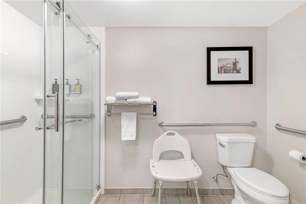 Keene Elm City Hotel an Ascend Collection Hotel - photo 20