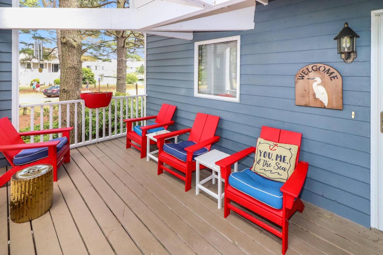 Sunshine Daydream Pet Friendly & Waterfront View — hotel in Chincoteague