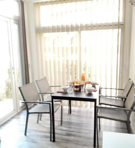 T2 Neuf Climatise a Sete 200m Plage Parking - last minute hotel in Sete