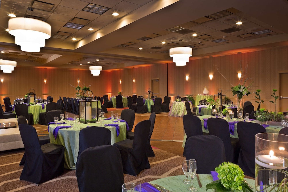 Hilton Garden Inn Baltimore White Marsh - photo 47