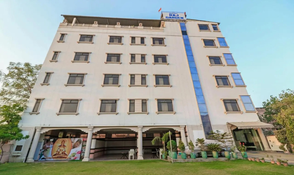 Hotel Raj Garden Pushkar in Pushkar, India