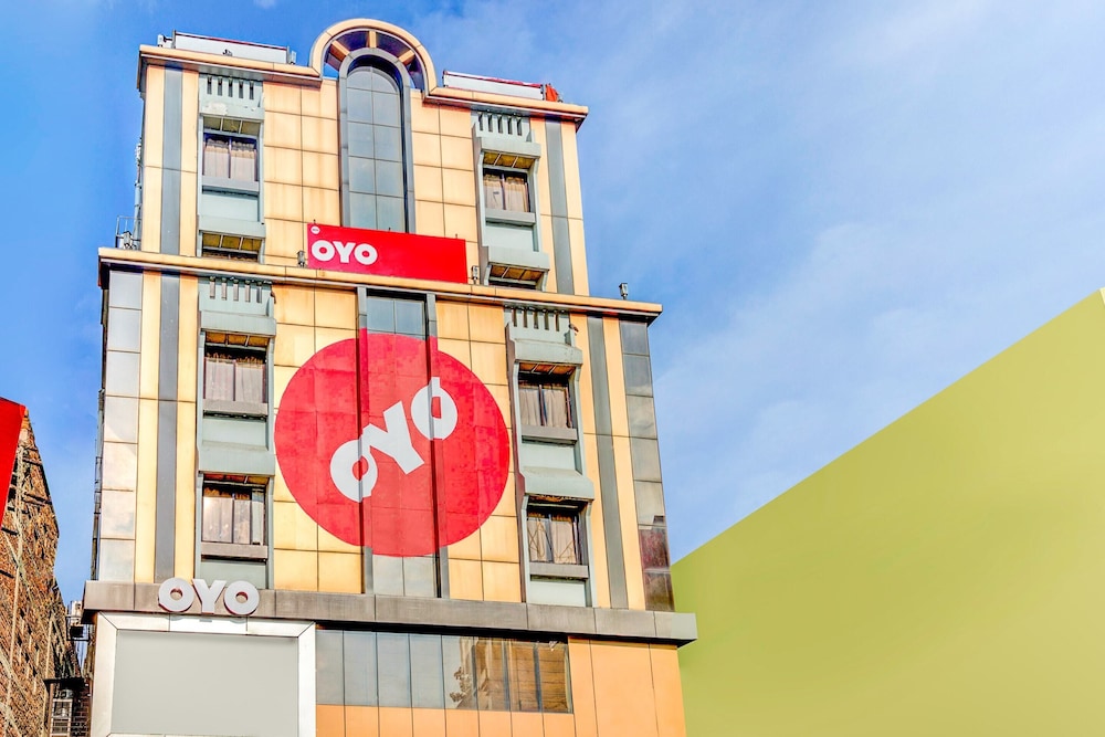 OYO 3993 Hotel Churuwala Inn