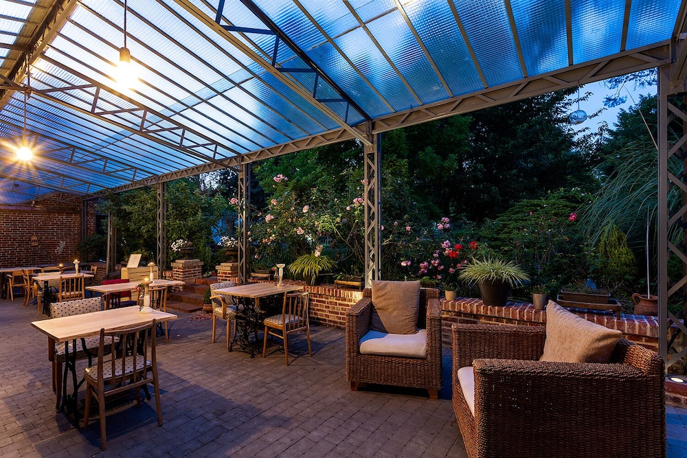La Salamandre - carbon neutral hotel in Beauvais