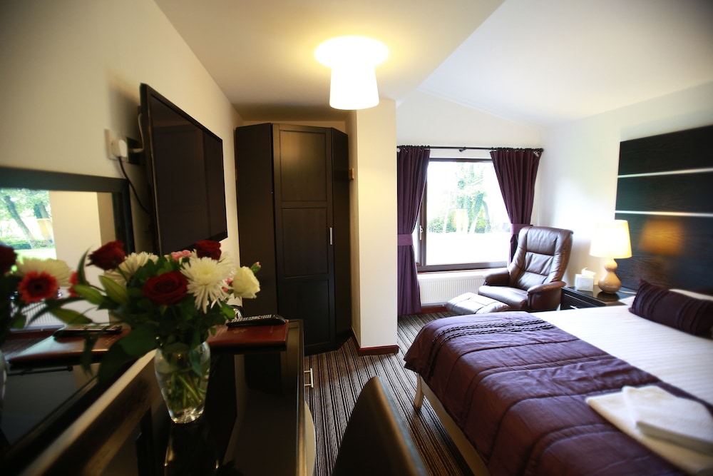 Ewenny Farm Guesthouse — Bridgend — photo 2