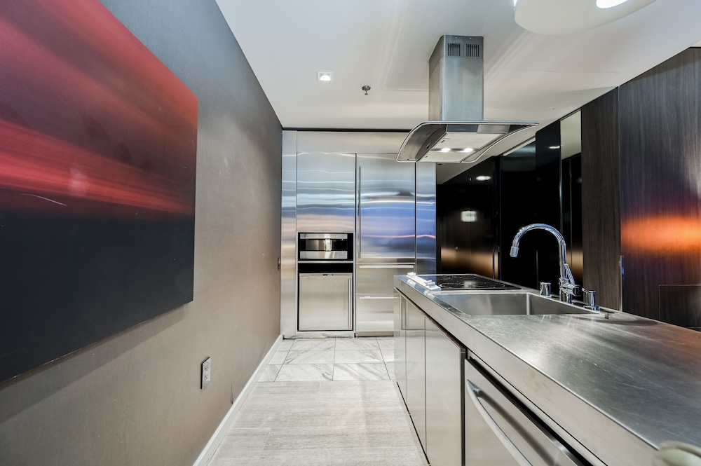 StripViewSuites at Palms Place Penthouses - photo 67