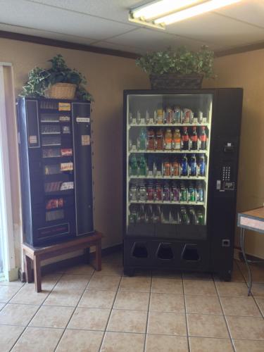 Austin Motor Inn - photo 18