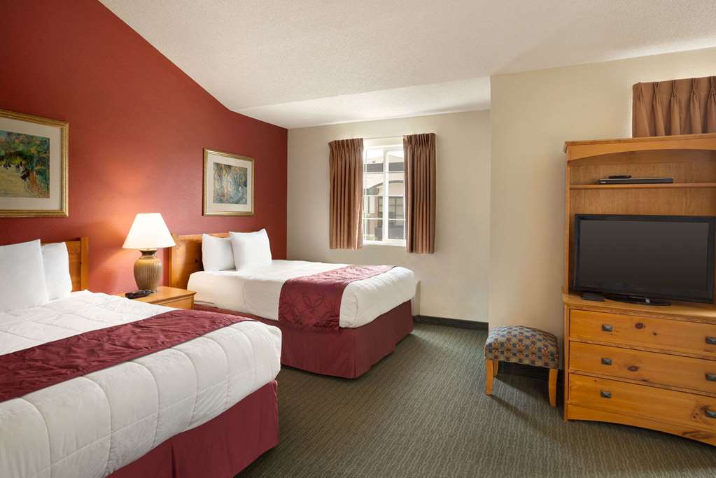 Baymont by Wyndham Wichita East - photo 12