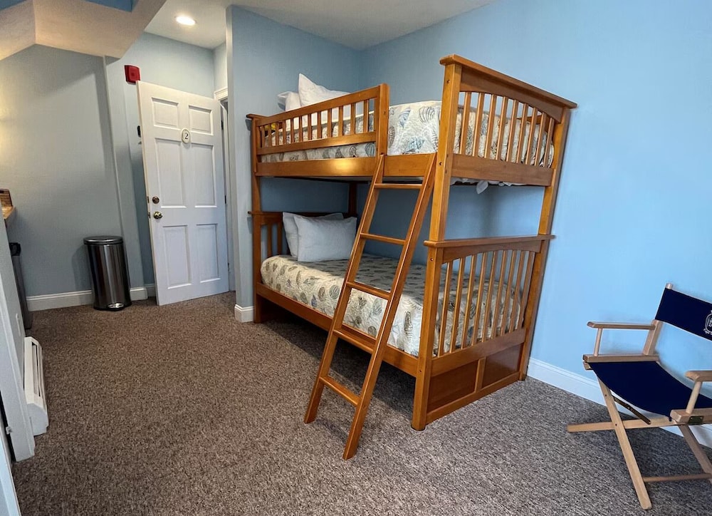 Beach Breeze Inn - photo 30