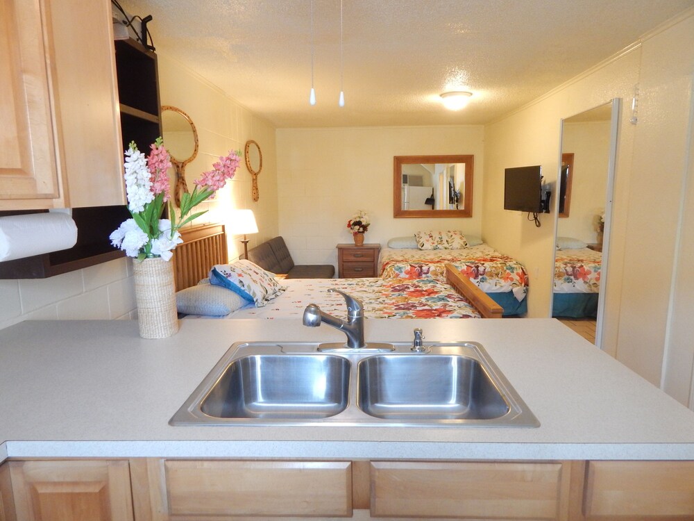 South Beach Inn Beach Motel - photo 32