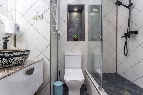 Condo in center Tbilisi with Terrace