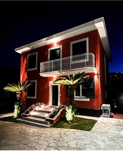 Elegante Villa Giardino Posteggio privato — 4-Star Luxury Hotel in Santa Margherita Ligure, Italy
