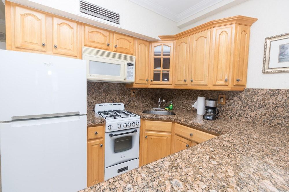 746 Ocean View Hollywood Beach Resort - photo 22